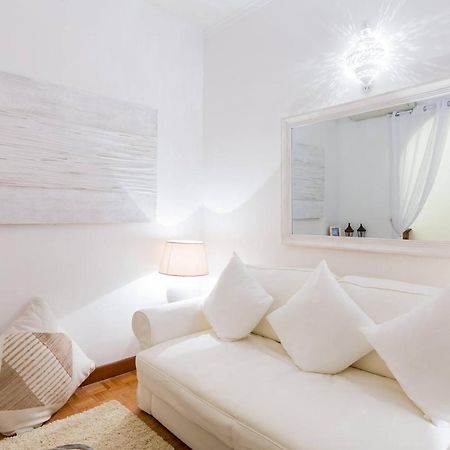 Via Frattina Love Apartment Рим Екстериор снимка