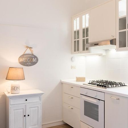 Via Frattina Love Apartment Рим Екстериор снимка