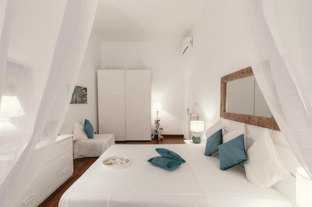 Via Frattina Love Apartment Рим Екстериор снимка