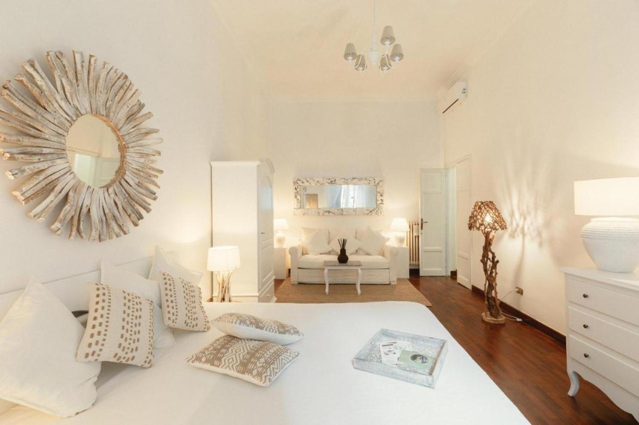 Via Frattina Love Apartment Рим Екстериор снимка
