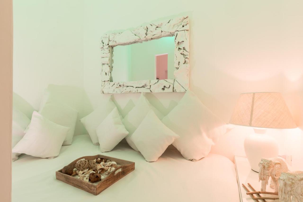 Via Frattina Love Apartment Рим Екстериор снимка