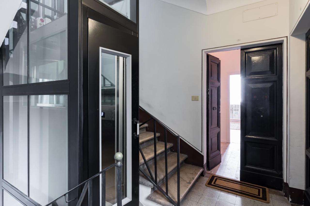 Via Frattina Love Apartment Рим Екстериор снимка